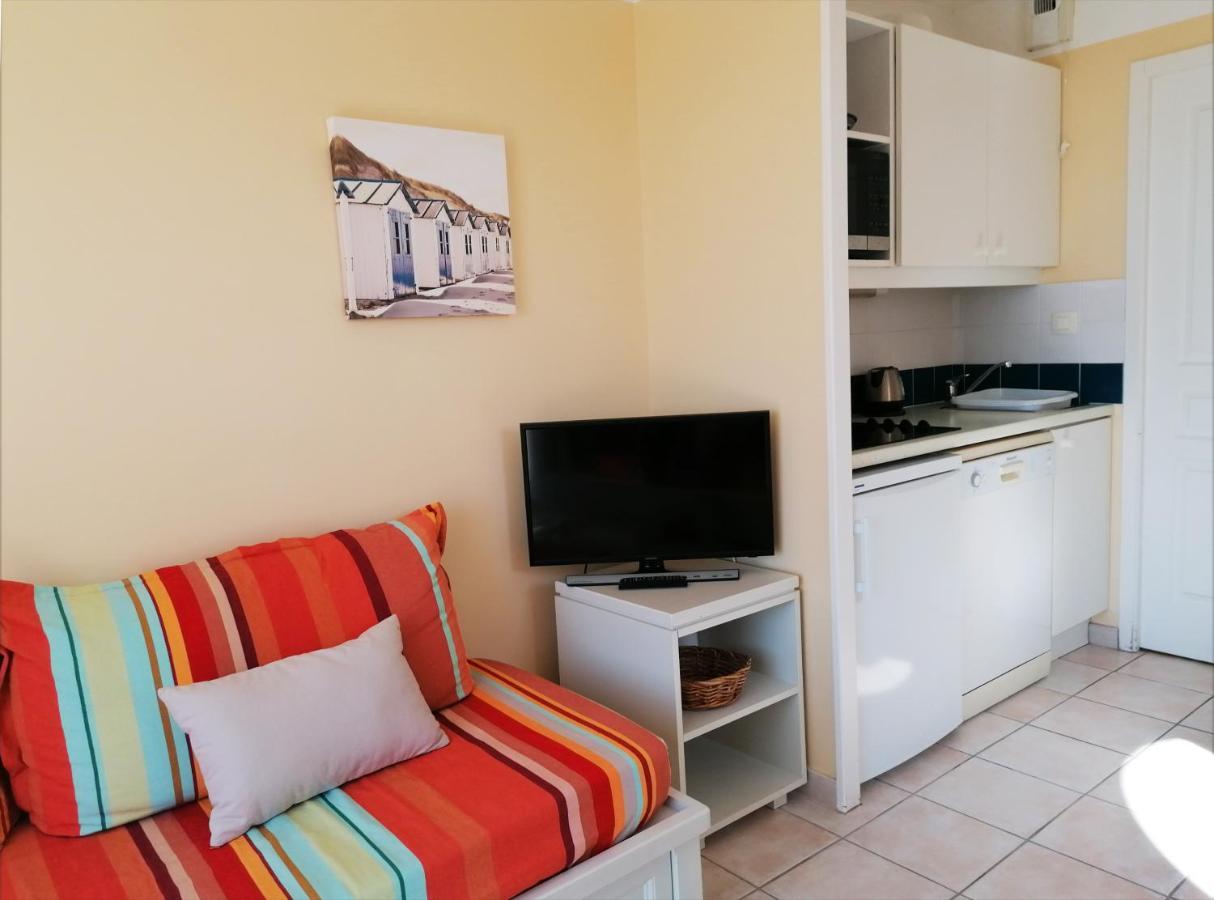 Appartement 4 Personnes Face Mer Aux Sables D'Olonne レ・サ​​ーブル・ドロンヌ エクステリア 写真