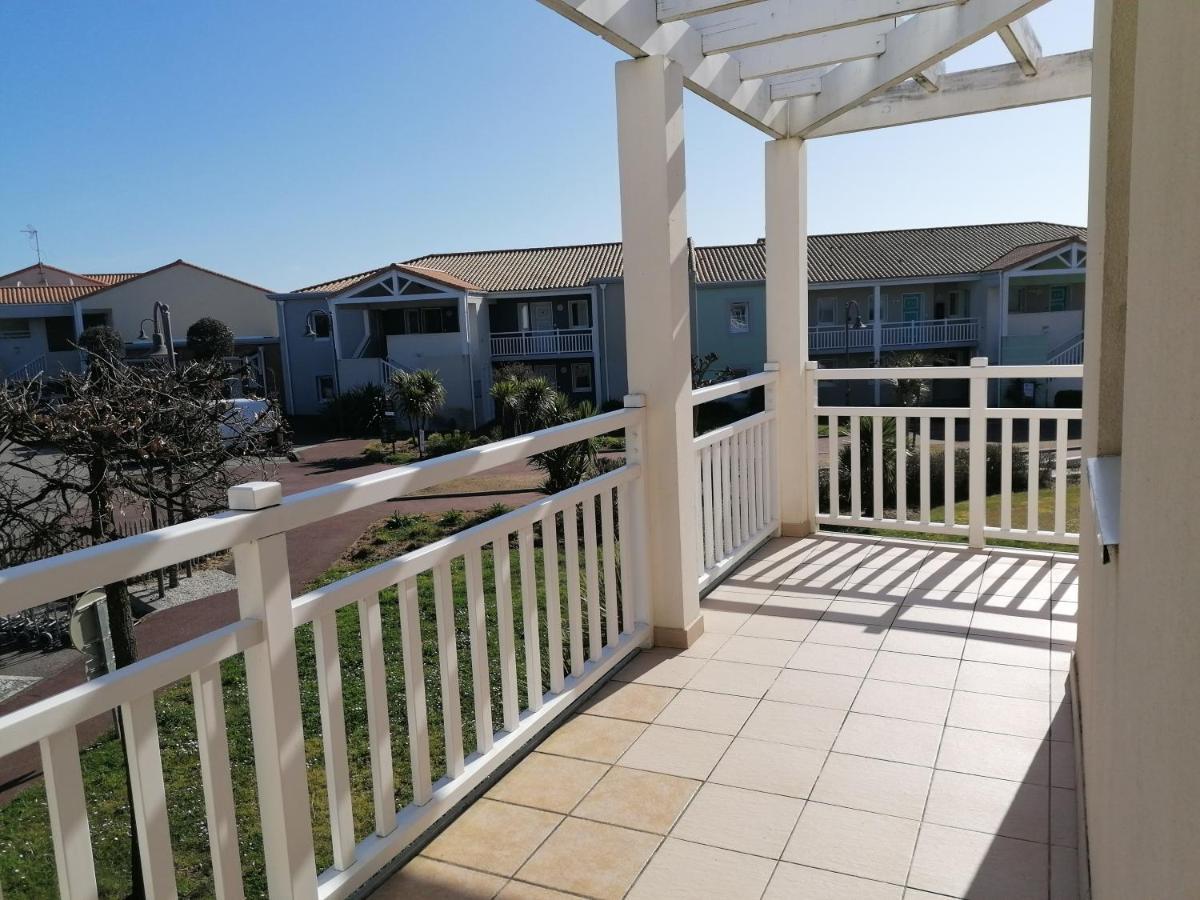 Appartement 4 Personnes Face Mer Aux Sables D'Olonne レ・サ​​ーブル・ドロンヌ エクステリア 写真