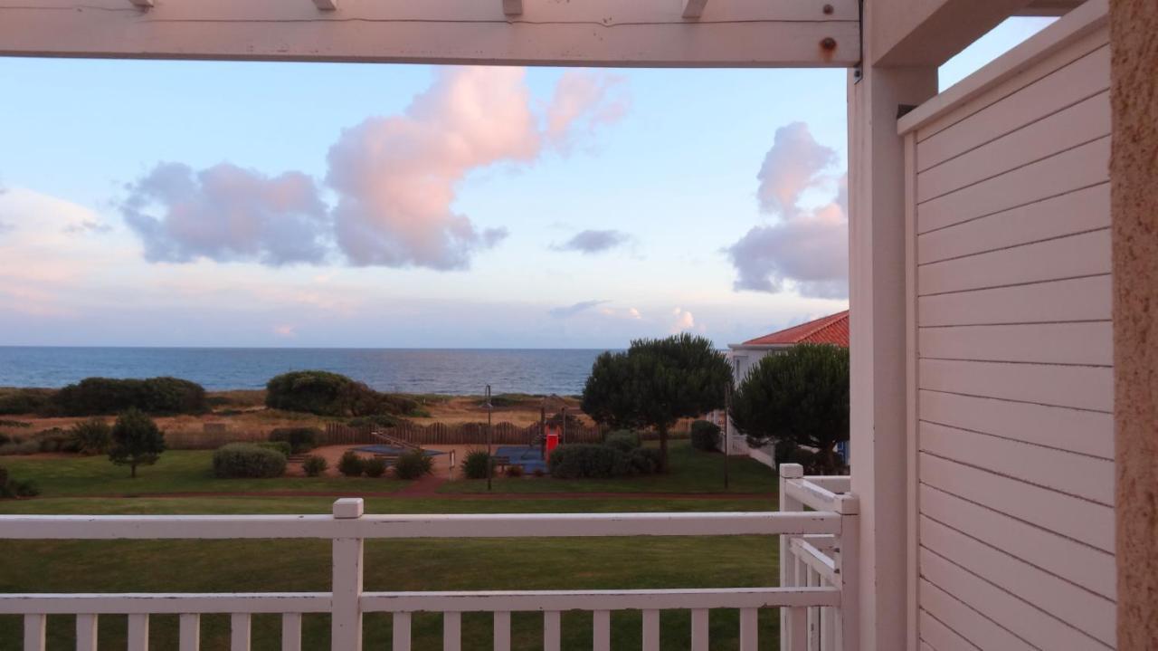 Appartement 4 Personnes Face Mer Aux Sables D'Olonne レ・サ​​ーブル・ドロンヌ エクステリア 写真